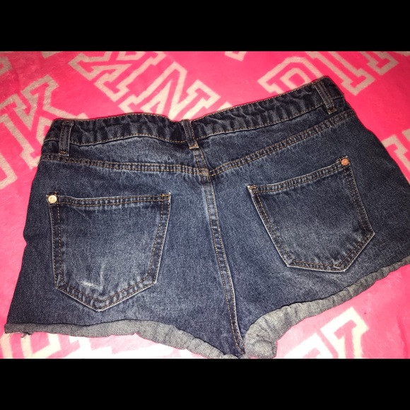 Refuge Shorts! - Picture 2 of 4